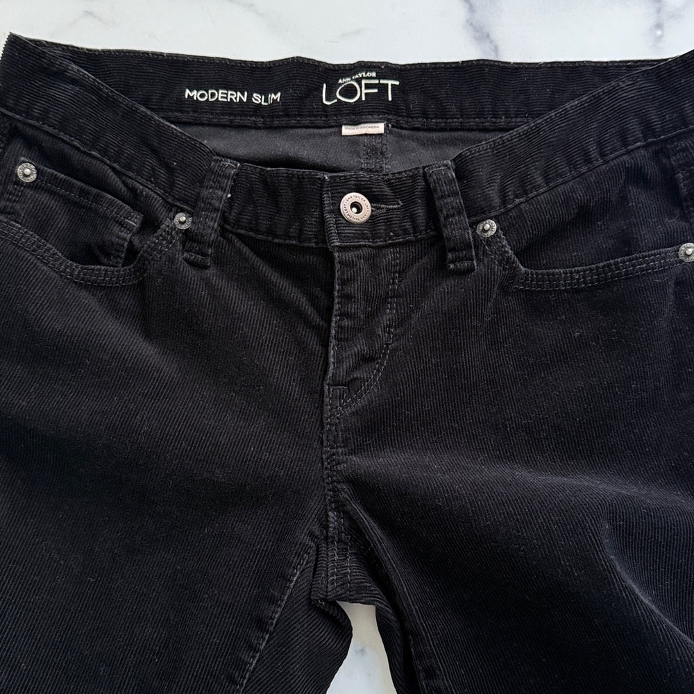 Ann Taylor Loft Modern Slim Black Corduroy Jeans Size 4P - Picture 8 of 12